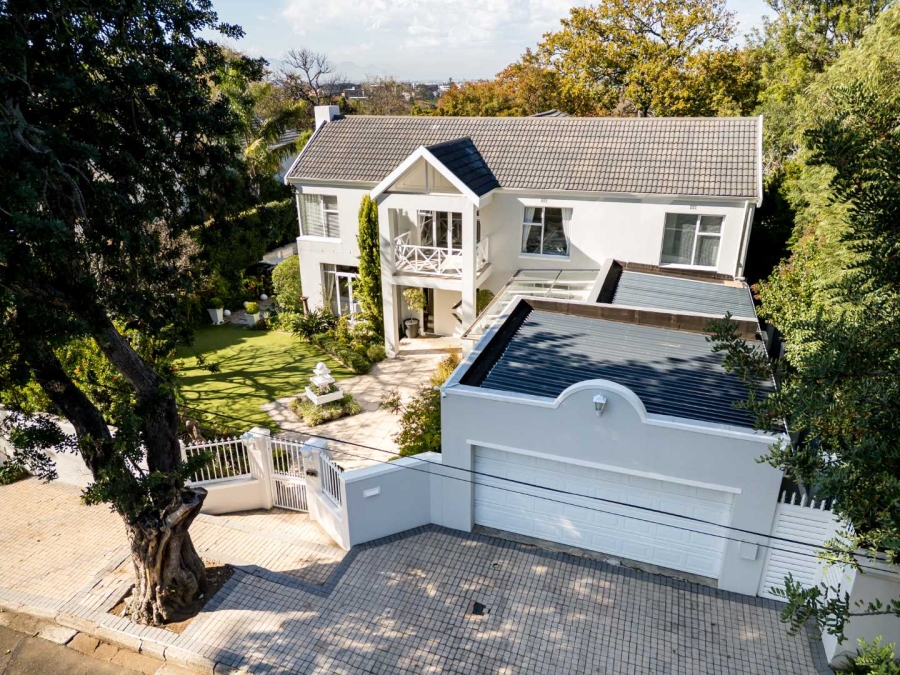 6 Bedroom Property for Sale in Newlands Western Cape